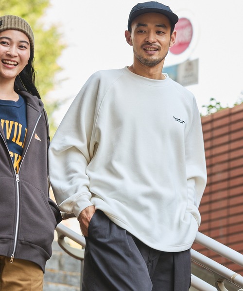 ファンクショナルファブリック ロゴ刺繍 ビッグシルエット ドロー