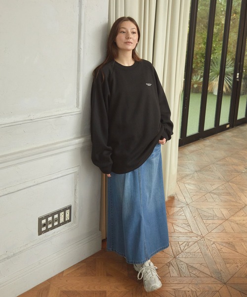 THE CRAFT CREW PRODUCTS（ザクラフトクループロダクツ）の「ファンクショナルファブリック ロゴ刺繍 ビッグシルエット ドローコード ラグランスリーブ裏起毛スウェット＜保温加工＞【THE CRAFT CREW PRODUCTS】（スウェット・メンズ・ネイビー/チャコール/ブラック系/モスグリーン/ブラウン/ブラック/グレー/オフホワイト・L/M/S）」の9枚目の写真