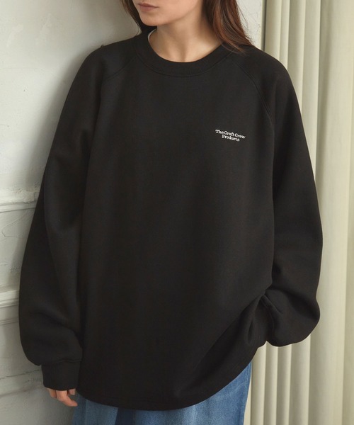 THE CRAFT CREW PRODUCTS（ザクラフトクループロダクツ）の「ファンクショナルファブリック ロゴ刺繍 ビッグシルエット ドローコード ラグランスリーブ裏起毛スウェット＜保温加工＞【THE CRAFT CREW PRODUCTS】（スウェット・メンズ・ネイビー/チャコール/ブラック系/モスグリーン/ブラウン/ブラック/グレー/オフホワイト・L/M/S）」の10枚目の写真