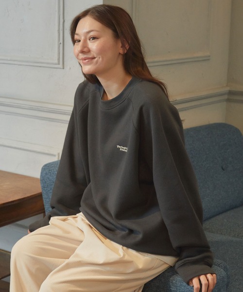 THE CRAFT CREW PRODUCTS（ザクラフトクループロダクツ）の「ファンクショナルファブリック ロゴ刺繍 ビッグシルエット ドローコード ラグランスリーブ裏起毛スウェット＜保温加工＞【THE CRAFT CREW PRODUCTS】（スウェット・メンズ・ネイビー/チャコール/ブラック系/モスグリーン/ブラウン/ブラック/グレー/オフホワイト・L/M/S）」の17枚目の写真