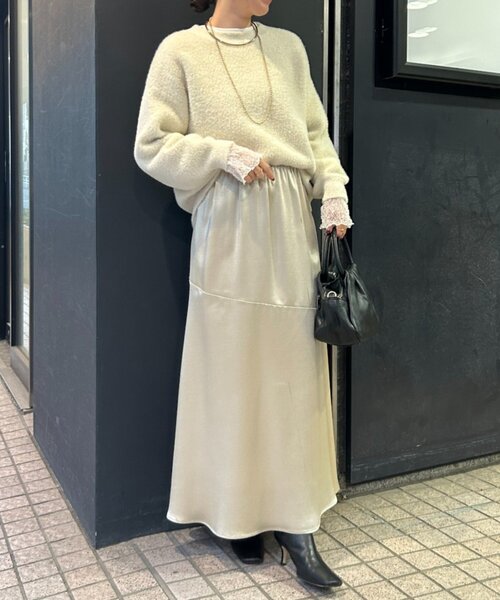 Jena espace merveilleux(ジェナ エスパスメルヴェイユ)の「【病みつきニット】ラメフェザーソフトニット(ニット/セーター・レディース・アイボリー/ブラウン/サックスブルー・FREE)」の13枚目の写真