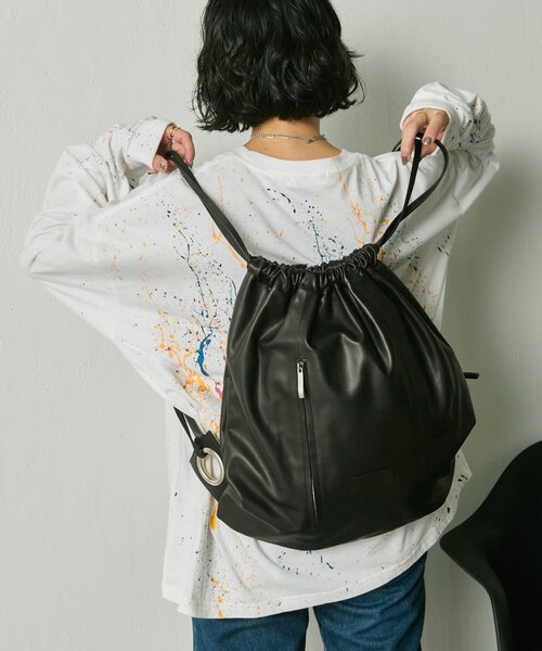 ear PAPILLONNER（イアパピヨネ）の「【kawa-kawa(カワカワ)】NO1523巾着リュック/ナップサック（バックパック/リュック・レディース・ブラック・FREE）」の17枚目の写真