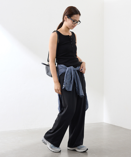 FRAMeWORK(フレームワーク)の「コットンリブヘンリータンク(タンクトップ・レディース・ホワイト/ブラック/ブラウン・FREE)」の5枚目の写真