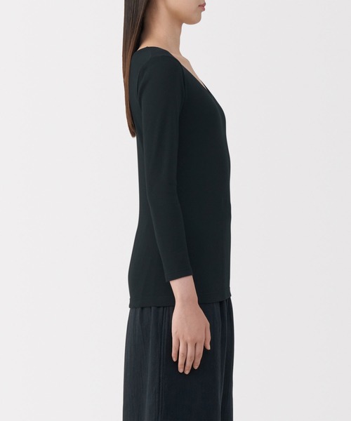 無印良品（ムジルシリョウヒン）の「婦人　あったか綿　Ｕネック八分袖Ｔシャツ（インナーウェア/肌着・レディース・ブラウン系/ライトベージュ/ブラック/オフホワイト・XL/L/M/S）」の12枚目の写真