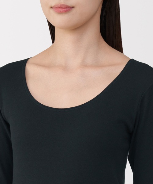 無印良品（ムジルシリョウヒン）の「婦人　あったか綿　Ｕネック八分袖Ｔシャツ（インナーウェア/肌着・レディース・ブラウン系/ライトベージュ/ブラック/オフホワイト・XL/L/M/S）」の11枚目の写真