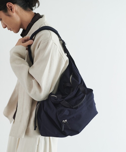 STANDARD SUPPLY(スタンダードサプライ)の「スタンダードサプライ / SIMPLICITY シンプリシティ / FRONT POCKET SHOULDER フロントポケットショルダー(ショルダーバッグ・メンズ・グレー/ブラック/チャコールグレー/ダークネイビー/モカ/ダークパープル/サンドベージュ/グリーン/ブルー・FREE)」の8枚目の写真