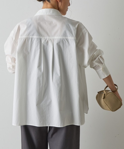 COLONY 2139（コロニートゥーワンスリーナイン）の「刺繍ロゴコットンシャツ（シャツ/ブラウス・レディース・ホワイト/チャコールグレー/ブルー/カーキ・FREE）」の7枚目の写真