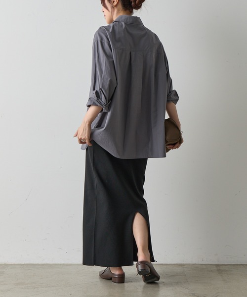 COLONY 2139（コロニートゥーワンスリーナイン）の「刺繍ロゴコットンシャツ（シャツ/ブラウス・レディース・ホワイト/チャコールグレー/ブルー/カーキ・FREE）」の19枚目の写真