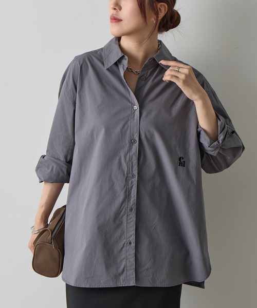 COLONY 2139（コロニートゥーワンスリーナイン）の「刺繍ロゴコットンシャツ（シャツ/ブラウス・レディース・ホワイト/チャコールグレー/ブルー/カーキ・FREE）」の13枚目の写真