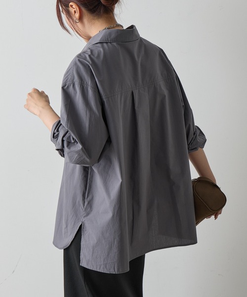 COLONY 2139（コロニートゥーワンスリーナイン）の「刺繍ロゴコットンシャツ（シャツ/ブラウス・レディース・ホワイト/チャコールグレー/ブルー/カーキ・FREE）」の15枚目の写真