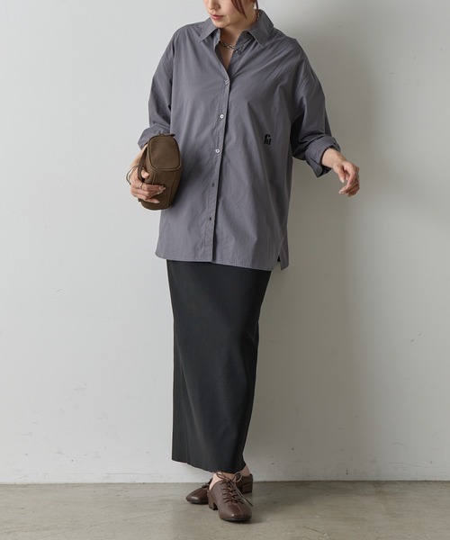 COLONY 2139（コロニートゥーワンスリーナイン）の「刺繍ロゴコットンシャツ（シャツ/ブラウス・レディース・ホワイト/チャコールグレー/ブルー/カーキ・FREE）」の17枚目の写真