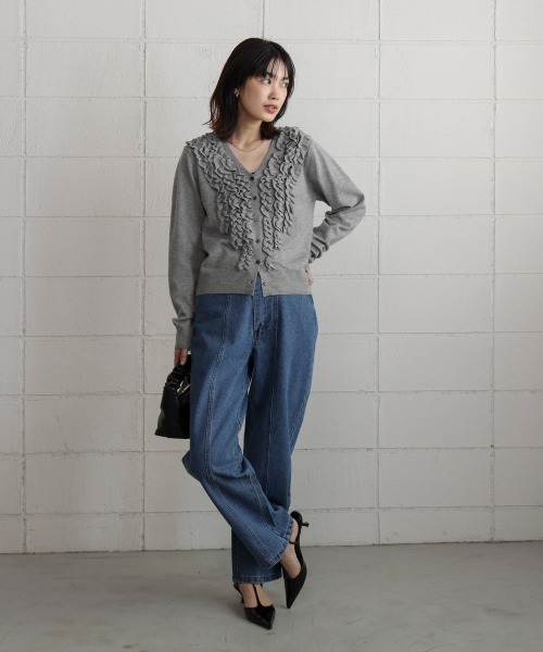 Bou Jeloud（ブージュルード）の「フリルニットカーディガン（カーディガン/ボレロ・レディース・グレー/ブラック・FREE）」の5枚目の写真