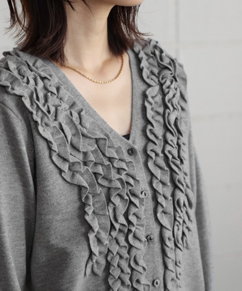 Bou Jeloud（ブージュルード）の「フリルニットカーディガン（カーディガン/ボレロ・レディース・グレー/ブラック・FREE）」の15枚目の写真