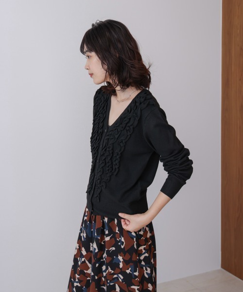 Bou Jeloud（ブージュルード）の「フリルニットカーディガン（カーディガン/ボレロ・レディース・グレー/ブラック・FREE）」の22枚目の写真