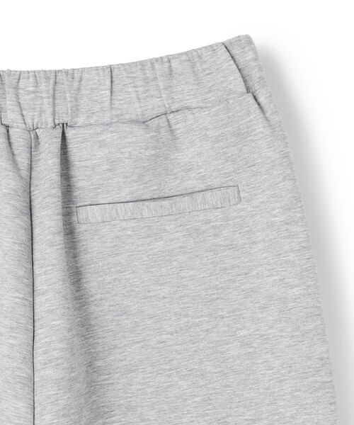 UNFILO(アンフィーロ)の「BEAUTY FORM JERSEY イージーパンツ(その他パンツ・レディース・ベージュ系/ダークブラウン系/グレー系/ブラック系/ライトグレー系・X-LARGE)」の8枚目の写真
