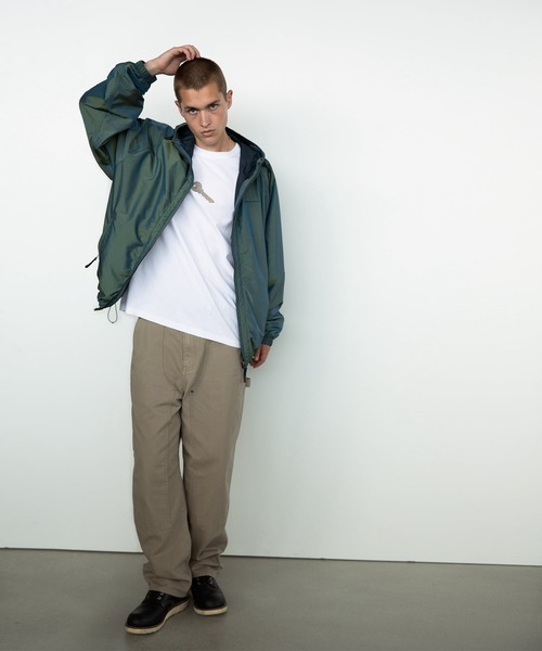 thisisneverthat(ディスイズネバーザット)の「SP-Logo Windbreaker(マウンテンパーカー・メンズ・ブラック/マルチ/グリーン系その他/レッド系その他・L/M/S/XL)」の18枚目の写真