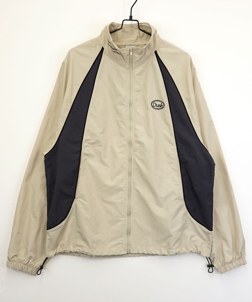 Burner(バーナー)の「【GROOVY STORE】バルーンスリーブ ナイロン タスラン スタンドネック フルジップ トラック ジャケット(ナイロンジャケット・メンズ・チャコール/チャコールグレー/カーキ系2/ブラック/ブラック系その他2/アイボリー/アイボリー系2/カーキ・M/L/LL)」の13枚目の写真
