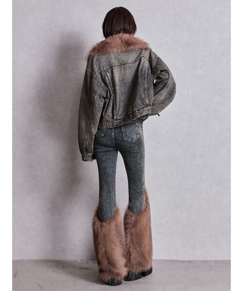 GYDA(ジェイダ)の「2WAY ECO FURショートデニムGジャン(デニムジャケット・レディース・ブルー/インディゴブルー・FREE)」の6枚目の写真