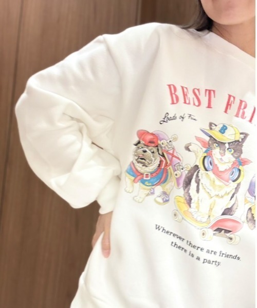 Belle Cie(ベルシー)の「カジュアルでデイリー使いにピッタリ アニマルプリント裏起毛スウェット(スウェット・レディース・ネイビー/オートミール/ホワイト・FREE)」の22枚目の写真