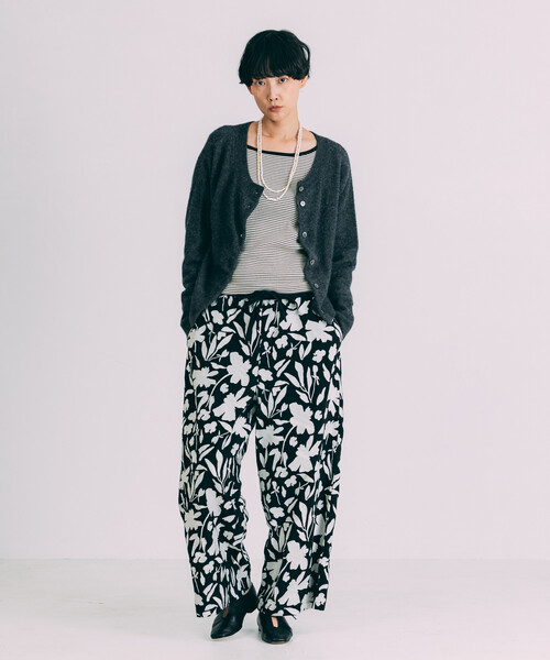 Freada（フリーダ）の「Freada/フリーダ モノトーン 刺繍 イージーパンツ（その他パンツ・レディース・ブラック/ブラウン・ONE SIZE）」の8枚目の写真