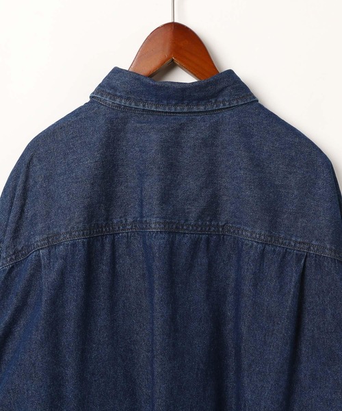 Dickies(ディッキーズ)の「【Dickies(ディッキーズ)】別注 ワークアウトBIGシャツ(シャツ/ブラウス・レディース・サックスブルー/ダークブルー・FREE)」の8枚目の写真