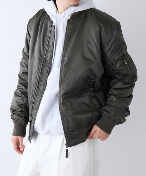 HAUS（ハウス）の「【HAUS】エステルツイル中綿MA-1 KMW-54811（MA-1・メンズ・ブラック/カーキ・LL/L/M）」の2枚目の写真