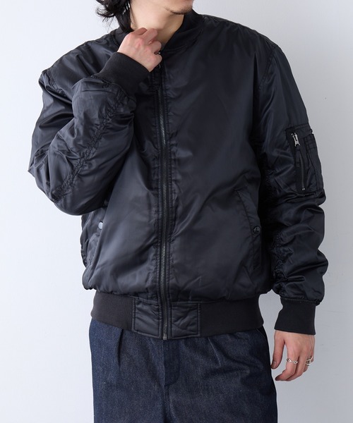 HAUS（ハウス）の「【HAUS】エステルツイル中綿MA-1 KMW-54811（MA-1・メンズ・ブラック/カーキ・LL/L/M）」の16枚目の写真