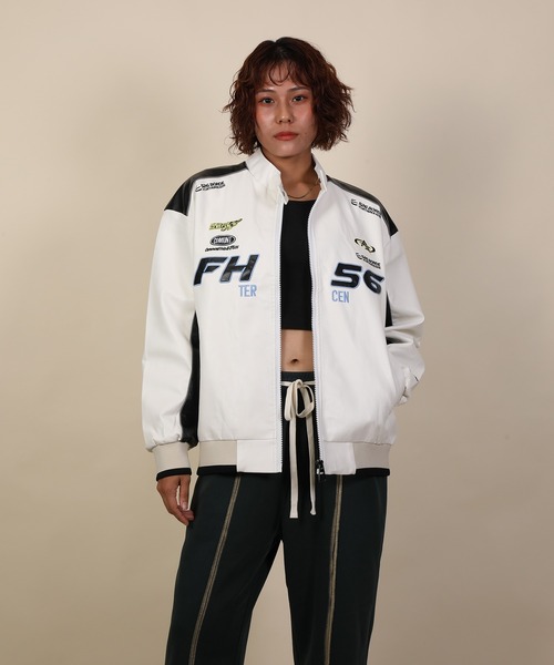 aimoha(アイモハ)の「aimoha men レーシングロゴデザイン PUジャケット/ Racing logo design PU jacket(その他アウター・メンズ・ホワイト/ブラック・MEDIUM/X-LARGE/LARGE)」の2枚目の写真