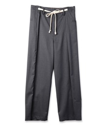 Dulcamara（ドゥルカマラ）の「よそいきフォールドワイド PT（スラックス）」