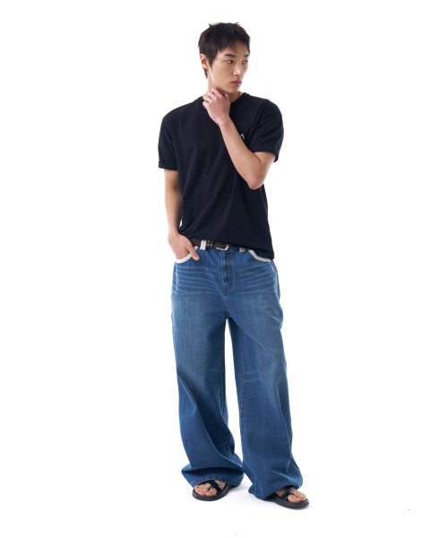 AAKAM(アーカム)の「Fitted Half Top (Black)(Tシャツ/カットソー・レディース・その他・1/2)」の4枚目の写真