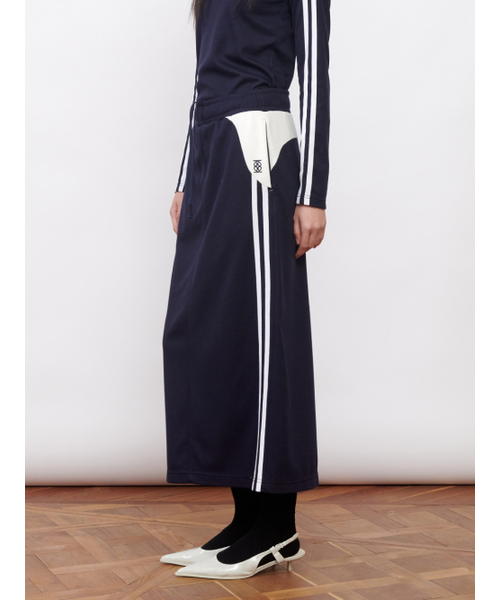 Kijun(キジュン)の「Football Jersey Long Skirt Navy Ivory(スカート・レディース・その他・SMALL/MEDIUM)」の2枚目の写真