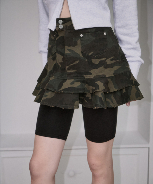 ROSEFRANTZ（ロゼフランツ）の「Rebel Layer Frill Mini Skirt [Camo]（スカート・レディース・カモフラージュ・SMALL/MEDIUM）」の2枚目の写真