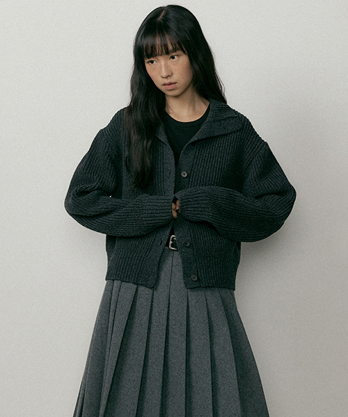 LINGSEOUL(リングソウル)の「wool high-neck knit cardigan-charcoal(カーディガン/ボレロ・レディース・チャコール・FREE)」の5枚目の写真