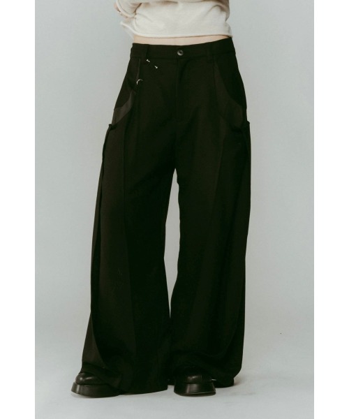 Knuth Marf（クヌースマーフ）の「pierced drape pants(unisex)（スラックス・レディース・グレー系その他/ブラック/ブラック系その他・X-SMALL/SMALL/MEDIUM）」の6枚目の写真