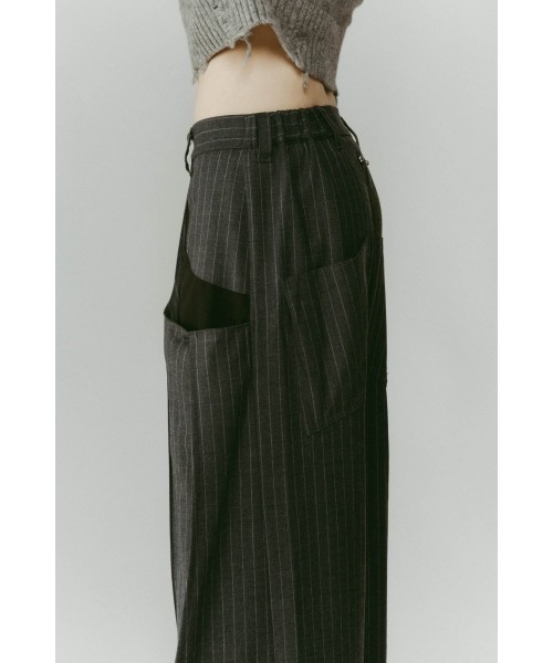 Knuth Marf（クヌースマーフ）の「pierced drape pants(unisex)（スラックス・レディース・グレー系その他/ブラック/ブラック系その他・X-SMALL/SMALL/MEDIUM）」の15枚目の写真