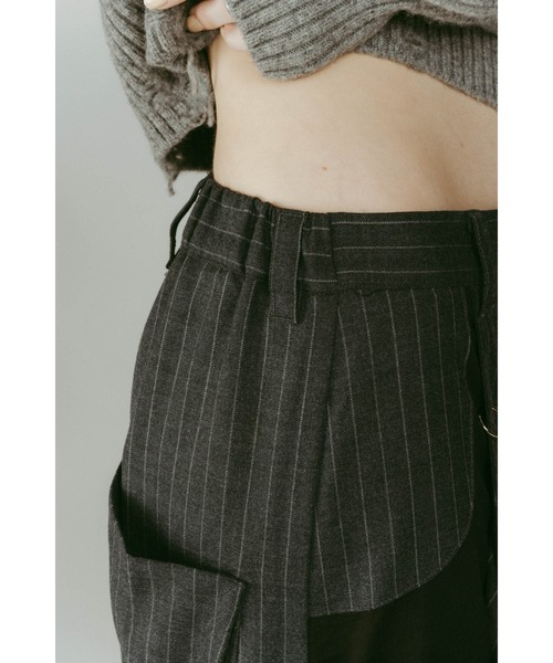 Knuth Marf（クヌースマーフ）の「pierced drape pants(unisex)（スラックス・レディース・グレー系その他/ブラック/ブラック系その他・X-SMALL/SMALL/MEDIUM）」の20枚目の写真