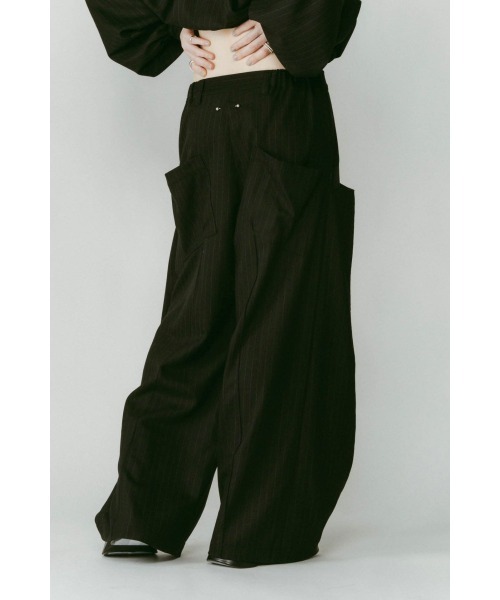 pierced drape pants(unisex)（スラックス）｜Knuth Marf