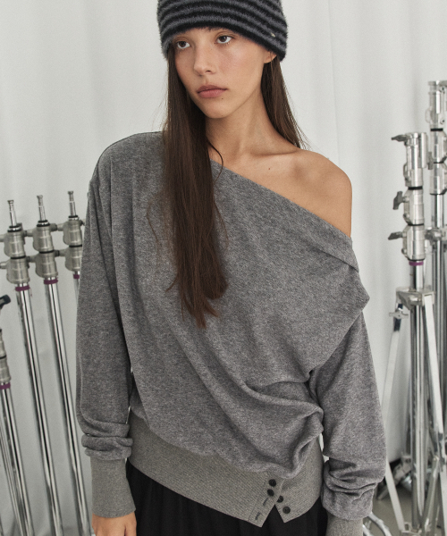 DEARSTALKER(ディアストーカー)の「MARIA ONE OFF-SHOULDER MTM - GREY(スウェット・レディース・その他・FREE)」の1枚目の写真