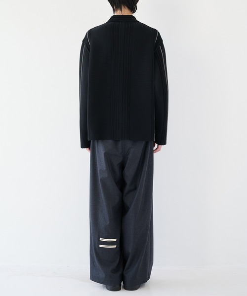 WRAPINKNOT(ラッピンノット)の「【WRAPINKNOT】ラインニットシャツ(ニット/セーター・メンズ・ブラック/ブラウン・2/3)」の5枚目の写真