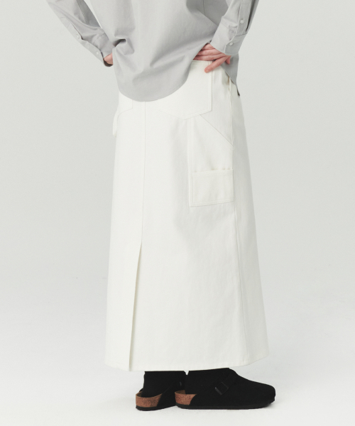 LEVAR(レバー)の「Garment Dyeing Cotton Carpenter Skirt - Warm White(スカート・レディース・その他・MEDIUM/SMALL)」の1枚目の写真