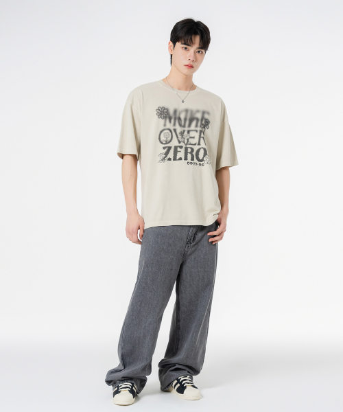 MOZMOZ（モズモズ）の「ピクセルフラワー オーバーサイズ ピグメント 半袖Tシャツ ベージュ（Tシャツ/カットソー・レディース・その他・M/XL/XXL）」の3枚目の写真