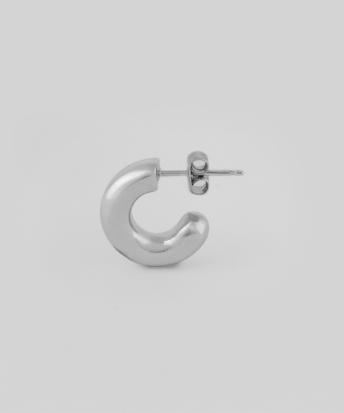 QUARQOR（クォルコア）の「#7717 silver92.5 EARRING（ピアス（両耳用）・レディース・その他・FREE）」の4枚目の写真