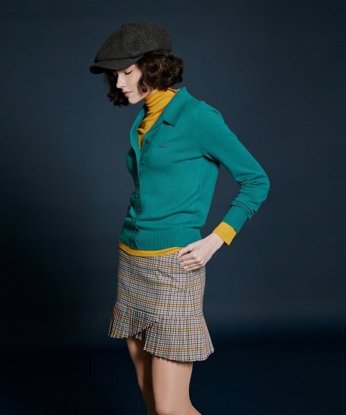 NEU GOLF(エヌイーユーゴルフ)の「NOTCHED PULLOVER KNIT - GREEN(ニット/セーター・レディース・その他・SMALL/MEDIUM)」の4枚目の写真