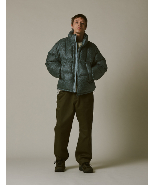 NAMERCLOTHING(ネイマークローディング)の「SHEER SHELL DOME PARKA LEOPARD(ダウンジャケット/コート・レディース・その他・LARGE/X-LARGE/MEDIUM)」の3枚目の写真