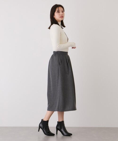 Jayro(ジャイロ)の「裏毛タックガウチョパンツ(その他パンツ・レディース・チャコールグレー/ネイビー/ライトグレー/ブラック・M)」の17枚目の写真