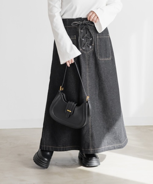 CLETTE(クレット)の「CLETTEオリジナルレースアップデニムスカート(スカート・レディース・ブルー/ブラック/サックスブルー・4L/3L/LL)」の4枚目の写真