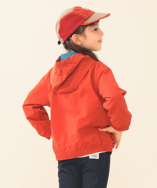 BEAMS mini（ビームスミニ）の「撥水 ポケッタブル ブルゾン 2026SS（90～150cm）（ブルゾン・キッズ・レッド/チャコールグレー・120/110/100/90/150/140/130）」の13枚目の写真