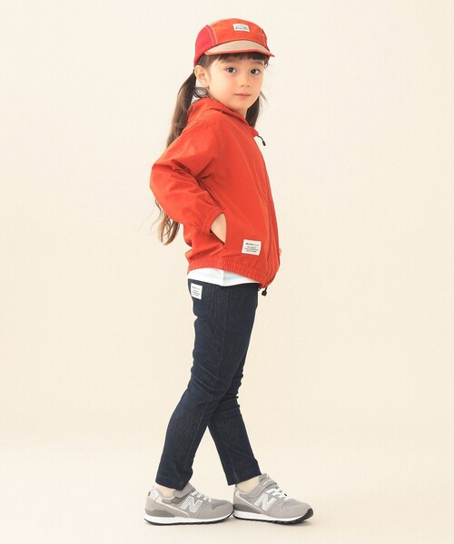 BEAMS mini（ビームスミニ）の「撥水 ポケッタブル ブルゾン 2026SS（90～150cm）（ブルゾン・キッズ・レッド/チャコールグレー・120/110/100/90/150/140/130）」の15枚目の写真