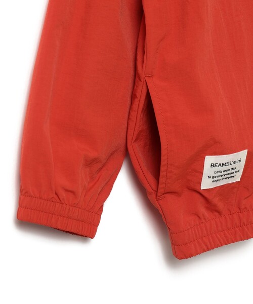 BEAMS mini（ビームスミニ）の「撥水 ポケッタブル ブルゾン 2026SS（90～150cm）（ブルゾン・キッズ・レッド/チャコールグレー・120/110/100/90/150/140/130）」の17枚目の写真