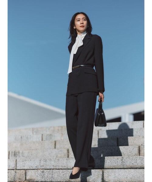 Demi-Luxe BEAMS（デミルクス ビームス）の「【セレモニー・フォーマル】ソフト ストレート パンツ＊（スラックス・レディース・オフホワイト/ベージュ/ネイビー・36/38）」の5枚目の写真